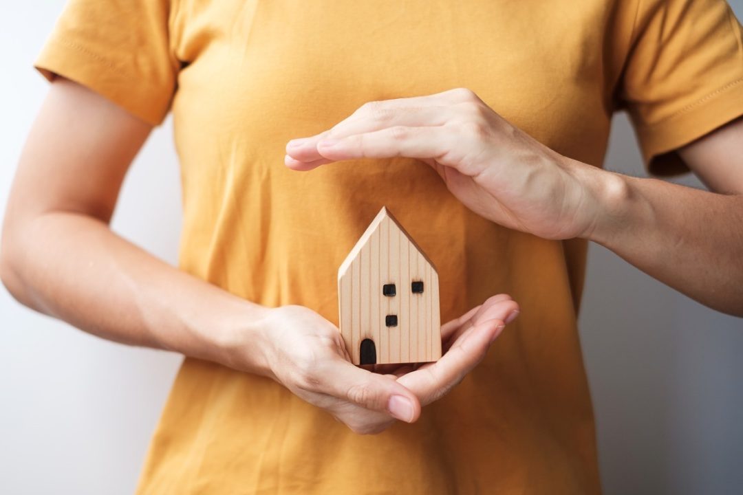 découvrez nos offres d'assurance habitation adaptées à vos besoins. protégez votre foyer grâce à une couverture complète contre les dégâts, le vol et bien plus encore. obtenez un devis gratuit en ligne et sécurisez votre maison en toute sérénité.