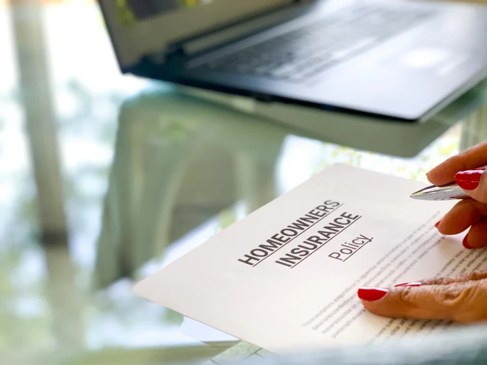 découvrez comment gérer vos inquiétudes concernant l'assurance habitation : conseils, garanties et solutions pour protéger votre logement en toute sérénité.