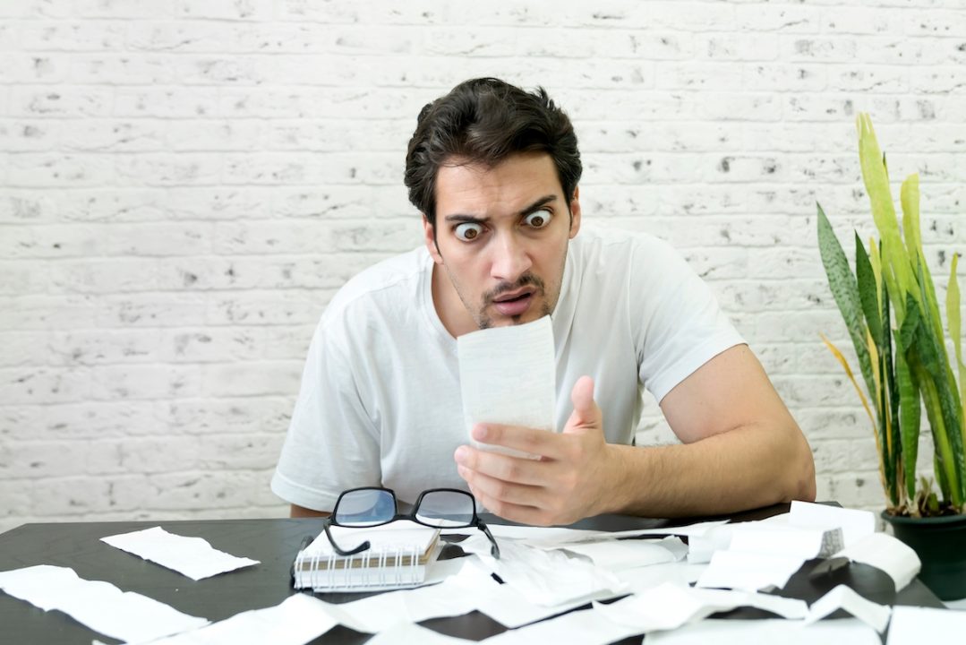 découvrez comment bénéficier d'une fiscalité avantageuse pour votre assurance auto et habitation, et optimisez vos économies tout en protégeant vos biens.