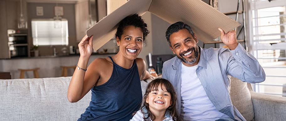 découvrez quand et pourquoi souscrire une garantie protection famille pour assurer la sécurité financière de vos proches en cas d'imprévus.